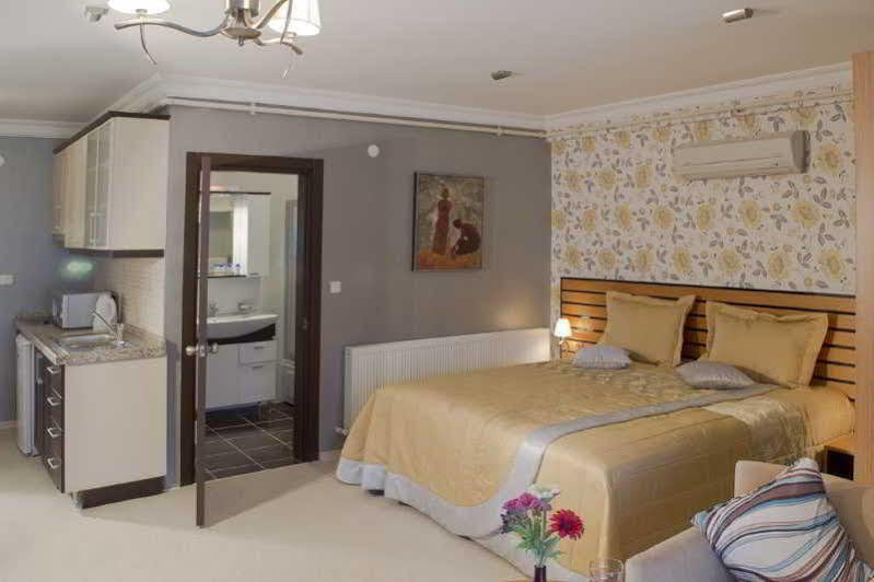 The Bosphorus House Aparthotel Istanbul Bagian luar foto